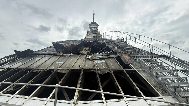 Под завалами продолжают находить фрагменты панорамы "Оборона Севастополя"
