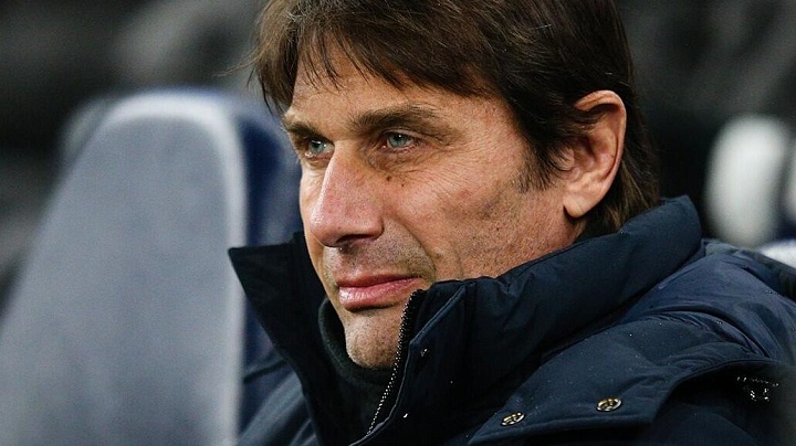 Тренер "Наполи" Конте дисквалифицирован на два матча за оскорбление судей