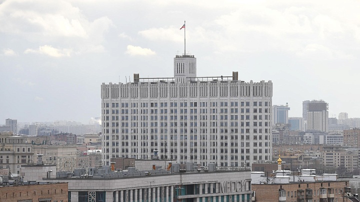 Правительство направит средства на создание четырех спутников связи