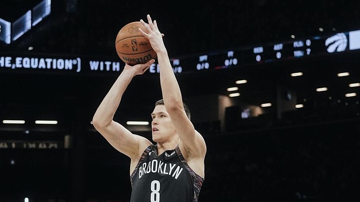 "Бруклин" обыграл "Шарлотт" в матче НБА, Демин набрал девять очков